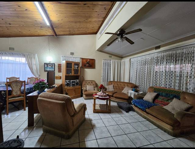3 BEDROOM HOUSE SOLD IN VEREENIGING CENTRAL